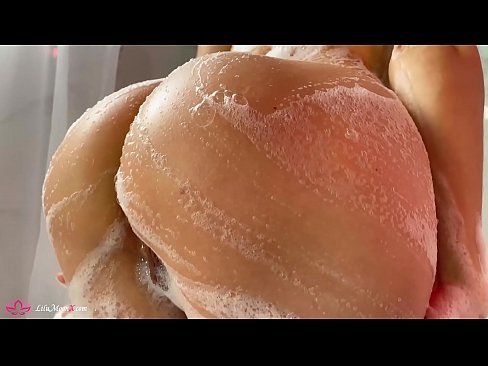 ❤️ Brunette pussy bibragailuarekin masturbatzen du dutxan orgasmo bizia lortzeko ❤️ Sexu bideoa gurean eu.rionews.top