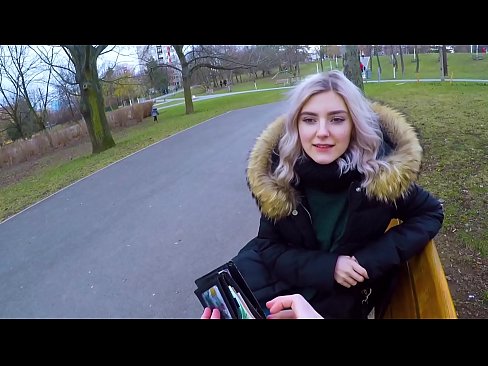 ❤️ Ezezagun baten esperma beroa irensten du diruaren truke - Eva Elfie-k parkean putz egin du ❤️ Sexu bideoa gurean eu.rionews.top